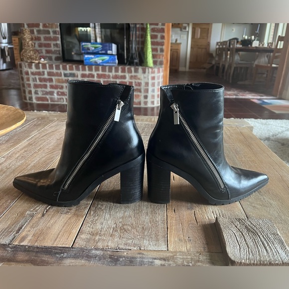 Charles by Charles David Womens Dominate Black Ankle Boots - Picture 1 of 5